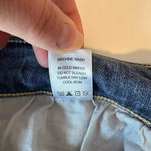 Judy Blue I’ll Be There For You Boyfriend Jeans Size 18W Cuffed Light Wash - Picture 7 of 8